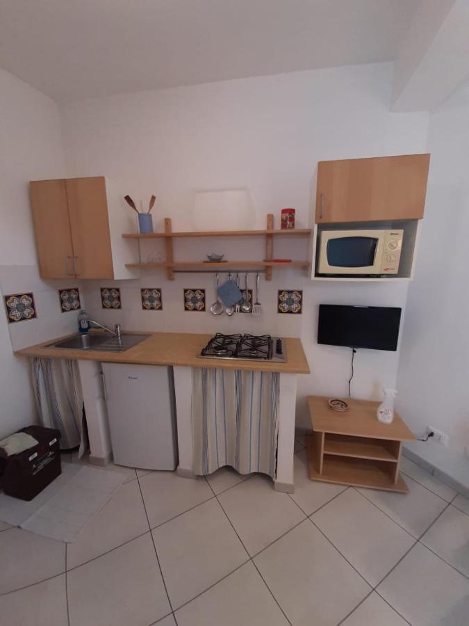 Il Cortile Di Eolo Apartment Marettimo Bagian luar foto