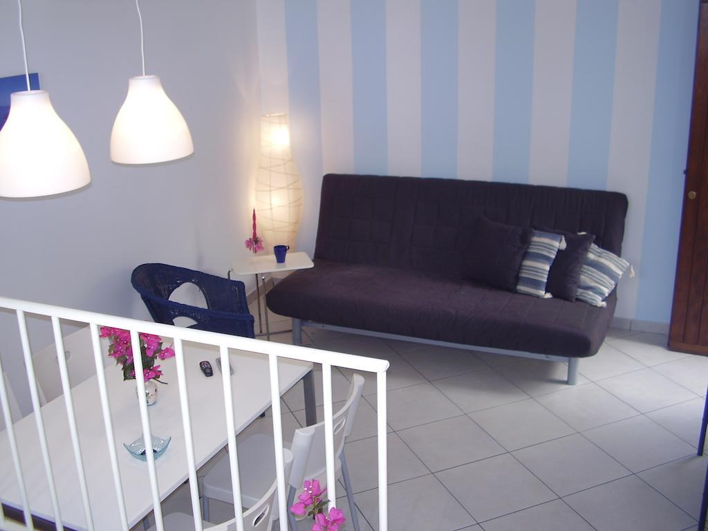 Il Cortile Di Eolo Apartment Marettimo Ruang foto